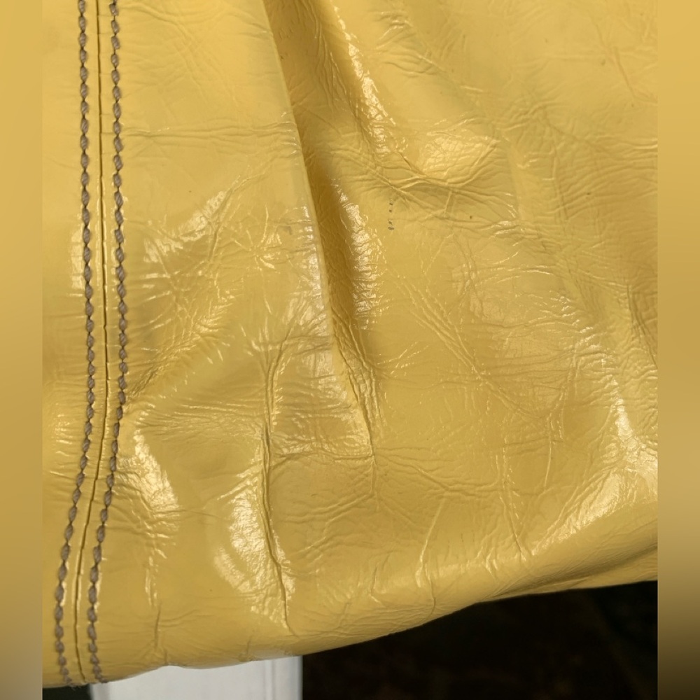 Vintage Y2K Coach Gallery East West Pleated Tote Handbag, in Canary yellow, EUC - Picture 12 of 15